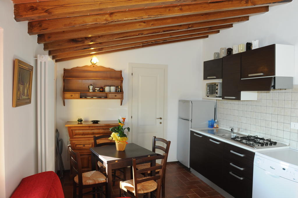 Agriturismo Borgo Nuovo Di Mulinelli 아레초 객실 사진