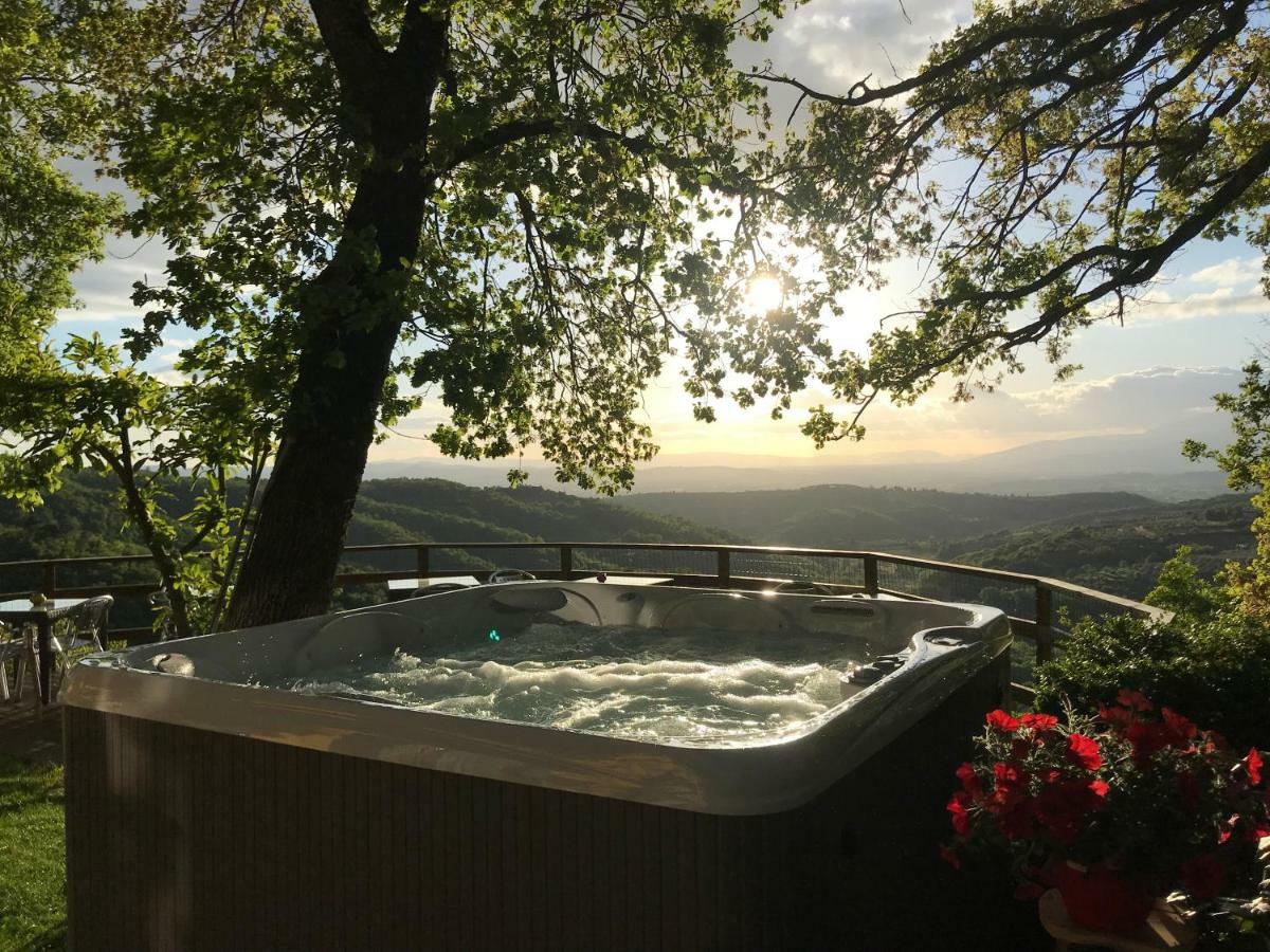 Agriturismo Borgo Nuovo Di Mulinelli 아레초 외부 사진