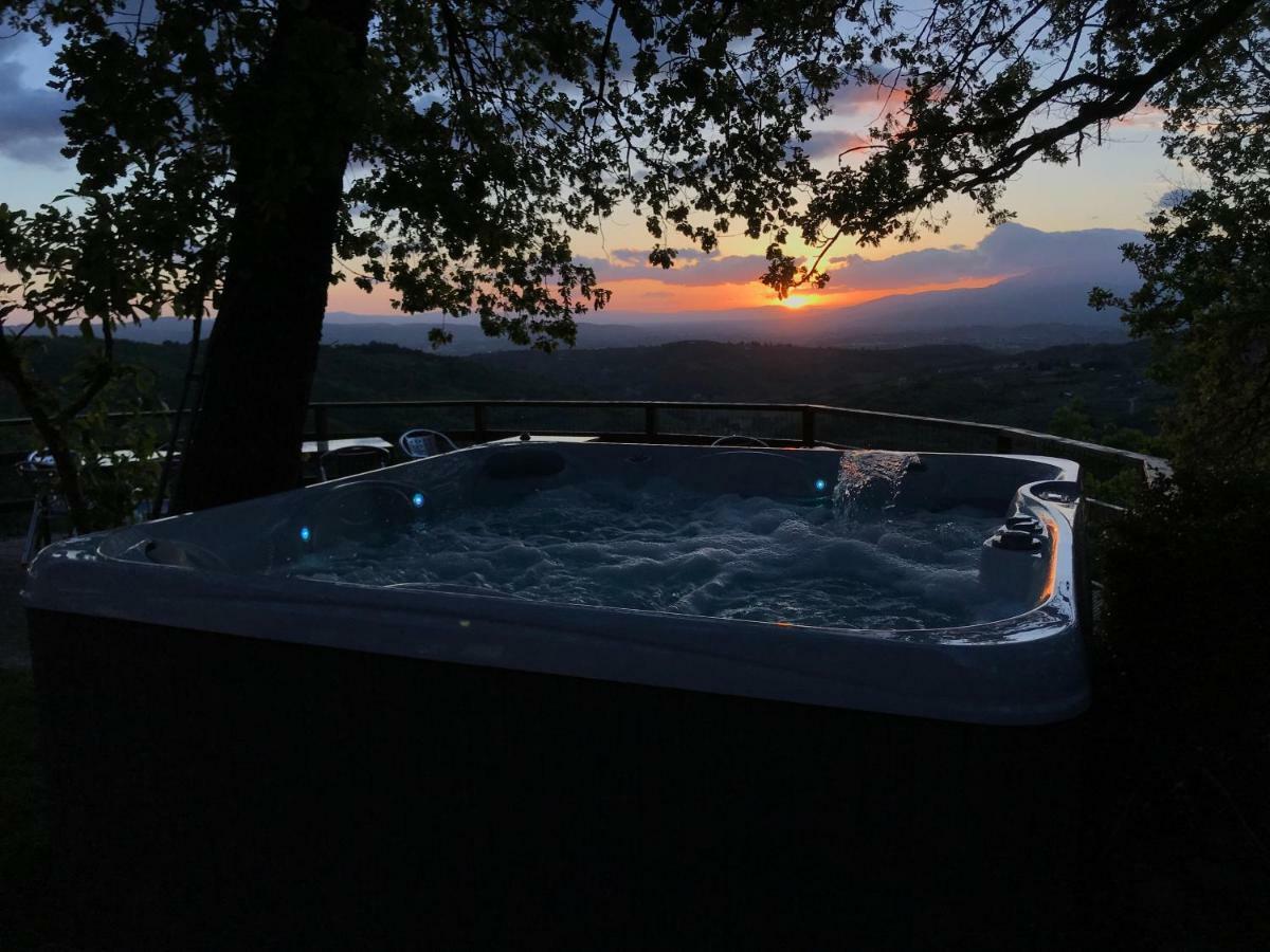 Agriturismo Borgo Nuovo Di Mulinelli 아레초 외부 사진