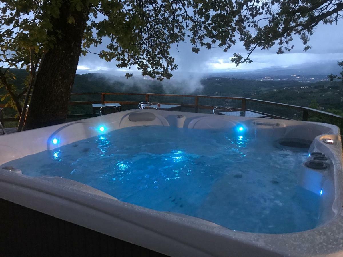 Agriturismo Borgo Nuovo Di Mulinelli 아레초 외부 사진